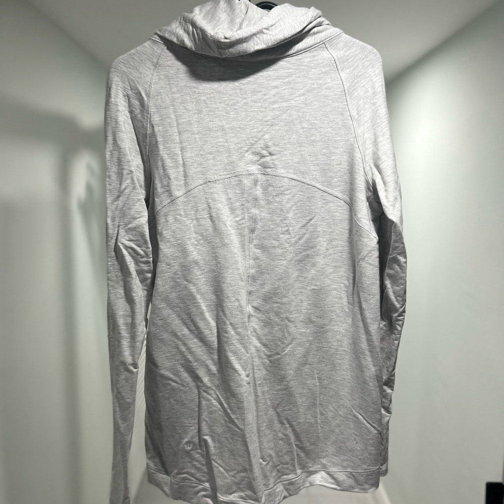 Lululemon Coast Easy Wrap - Picture 5 of 6